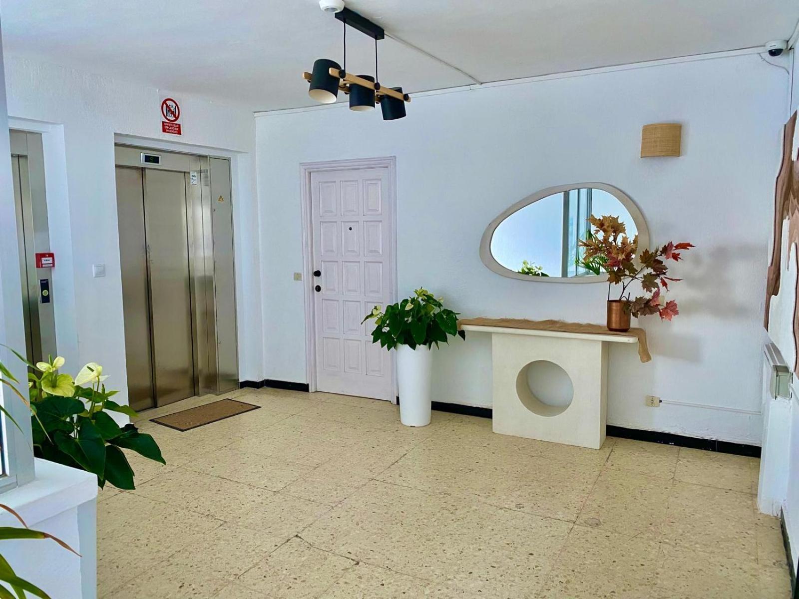 Apartamentos Playa Chica / Playa Las Gaviotas Santa Cruz de Tenerife Bagian luar foto