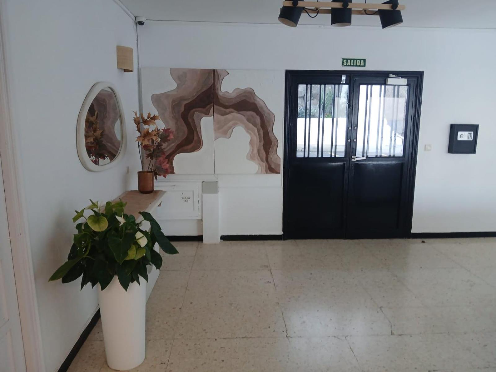 Apartamentos Playa Chica / Playa Las Gaviotas Santa Cruz de Tenerife Bagian luar foto