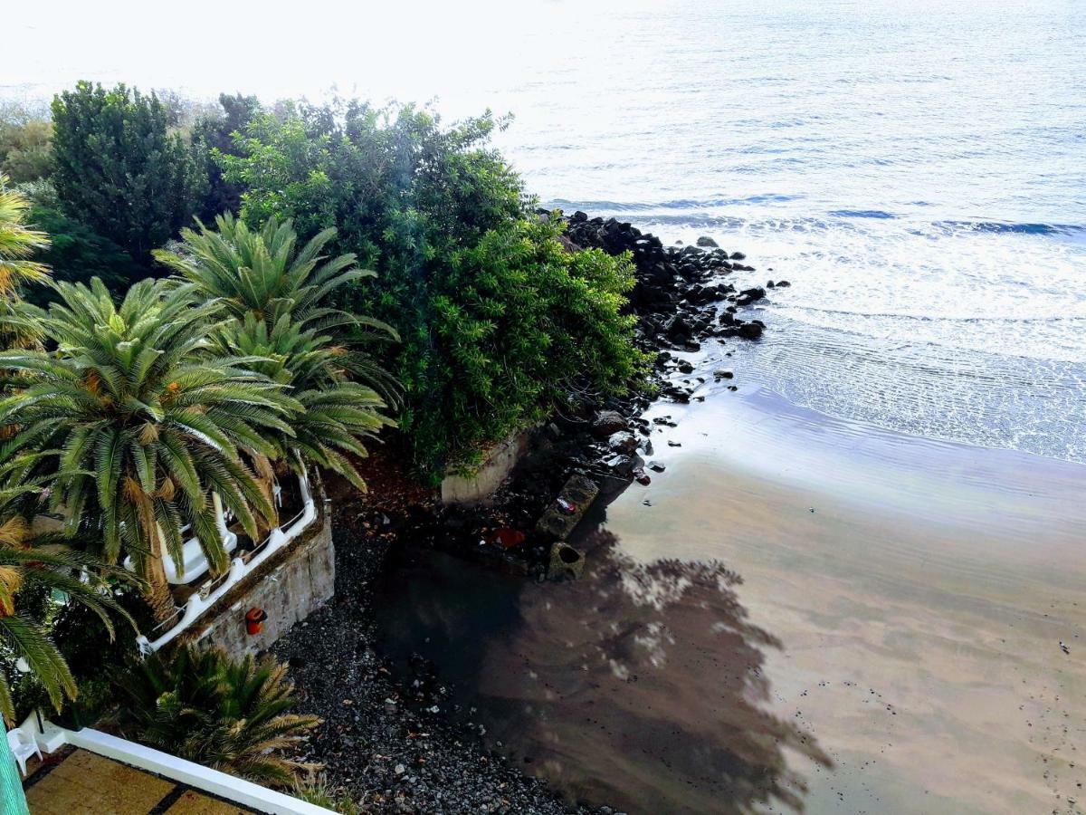 Apartamentos Playa Chica / Playa Las Gaviotas Santa Cruz de Tenerife Bagian luar foto